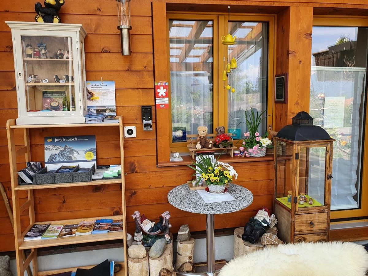 Chalet-Gafri - Bnb - Fruehstueckspension Und Gastfreundschaft Wilderswil Exterior photo