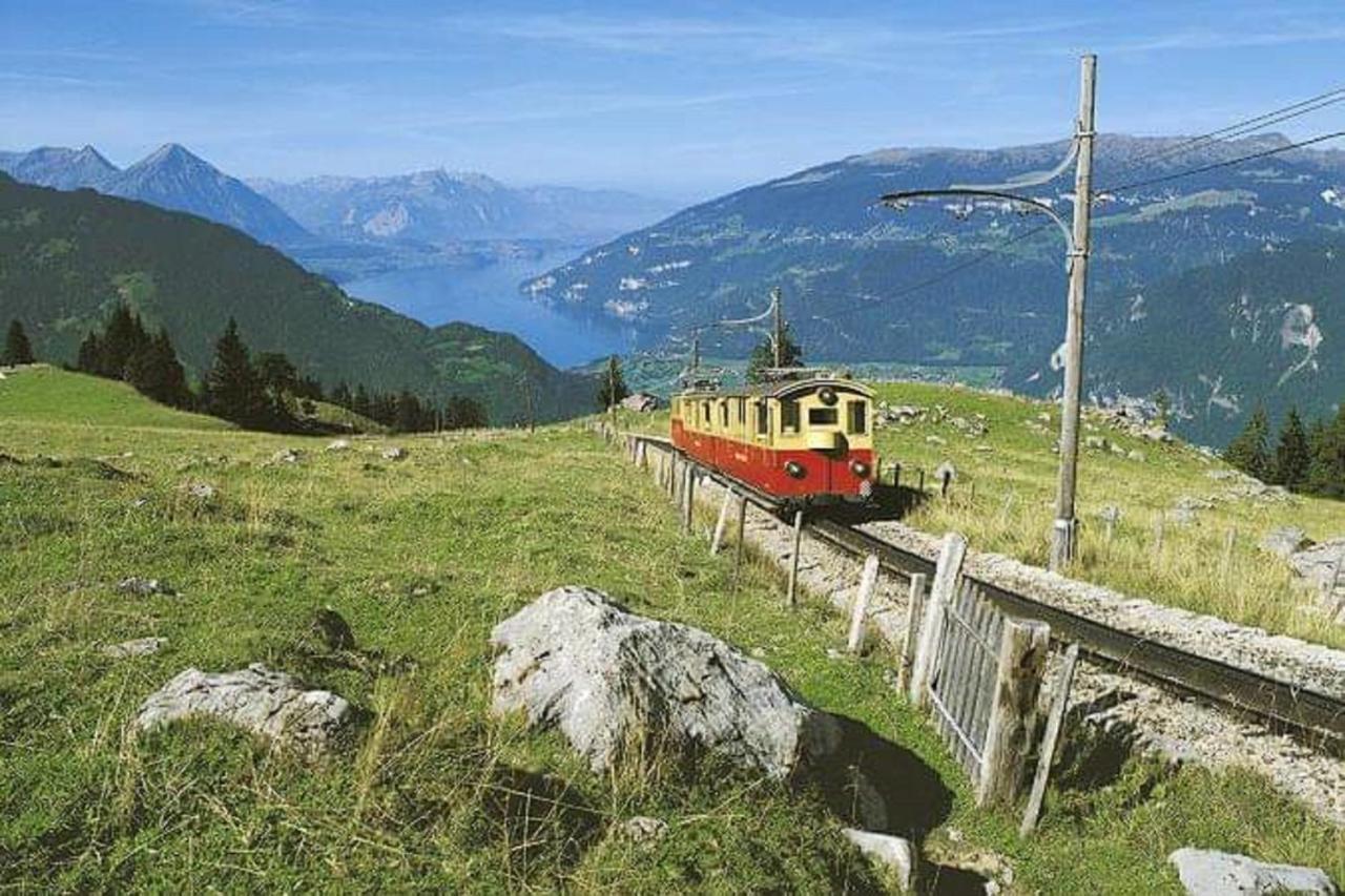 Chalet-Gafri - Bnb - Fruehstueckspension Und Gastfreundschaft Wilderswil Exterior photo